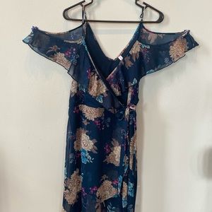 Xhilaration Open Shoulder Summer Dress